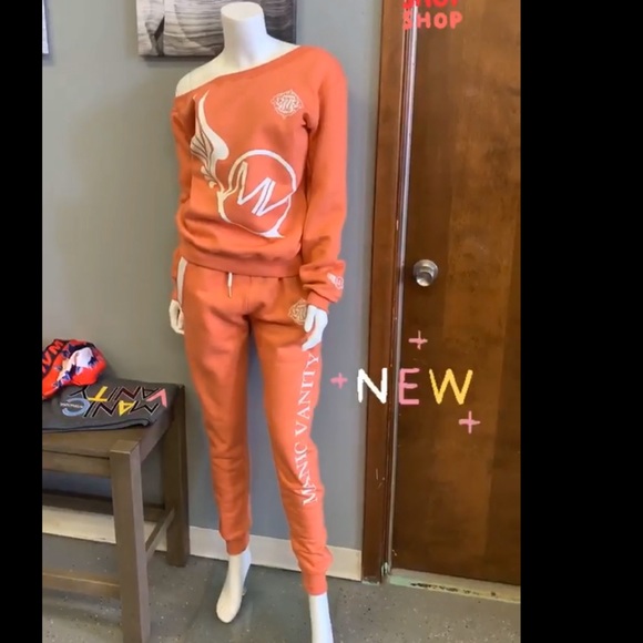 Women off the shoulder 2 piece jogger - Picture 2 of 2